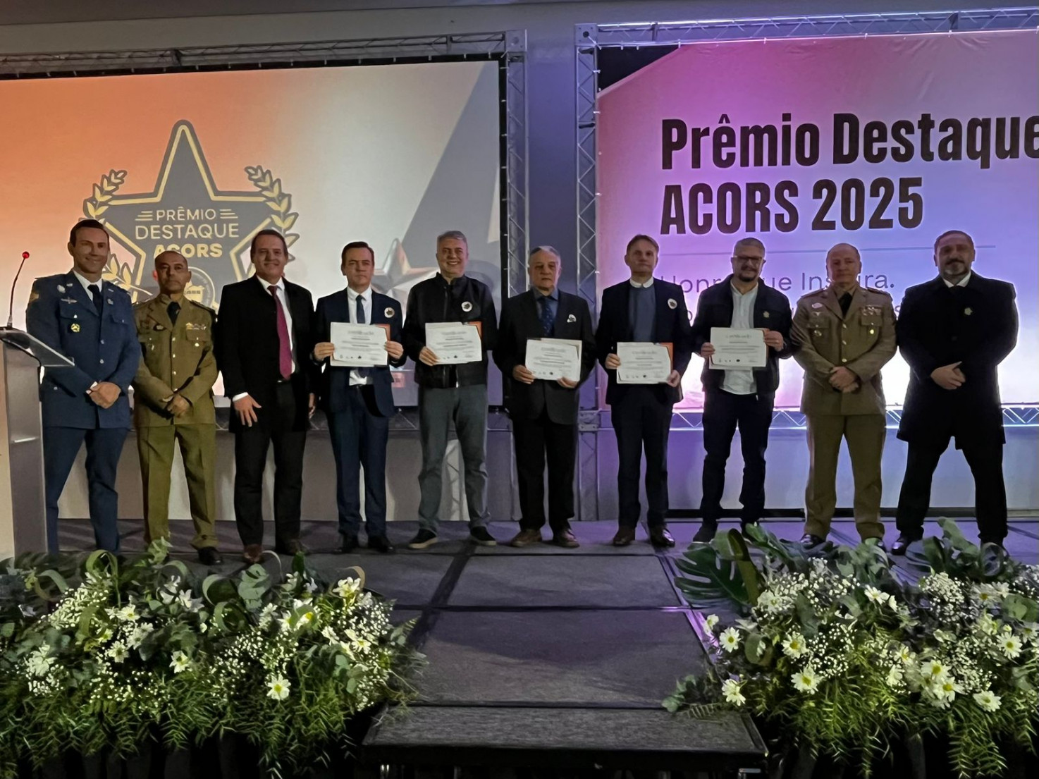 O Prêmio Destaque ACORS é uma iniciativa aberta para o público e reforça o compromisso da ACORS com o reconhecimento e valorização de pessoas e instituições que fazem a diferença em Santa Catarina.