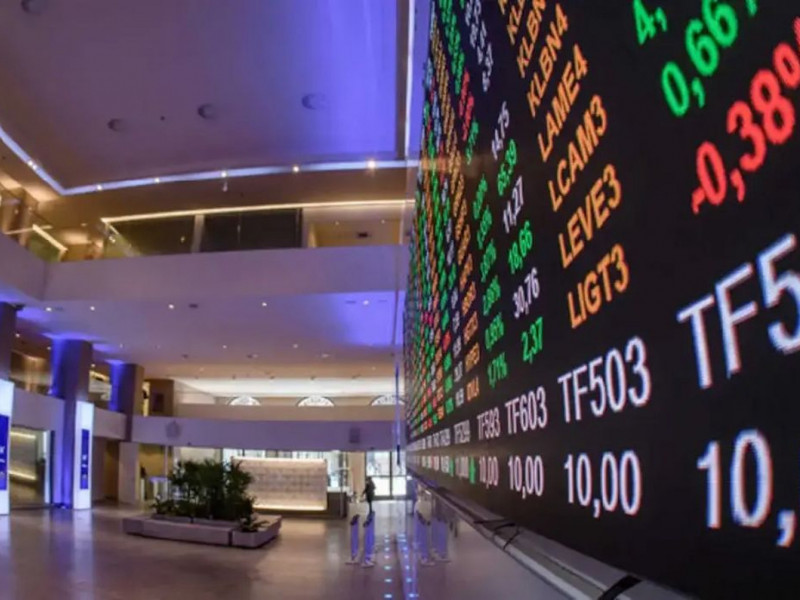Bolsa atinge menor nível em três meses com receio de ofensiva de Trump