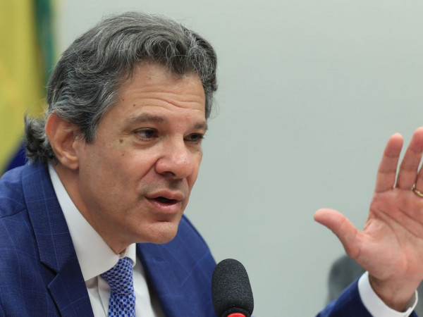 Haddad: governo tem plano para socorrer setores afetados por tarifaço