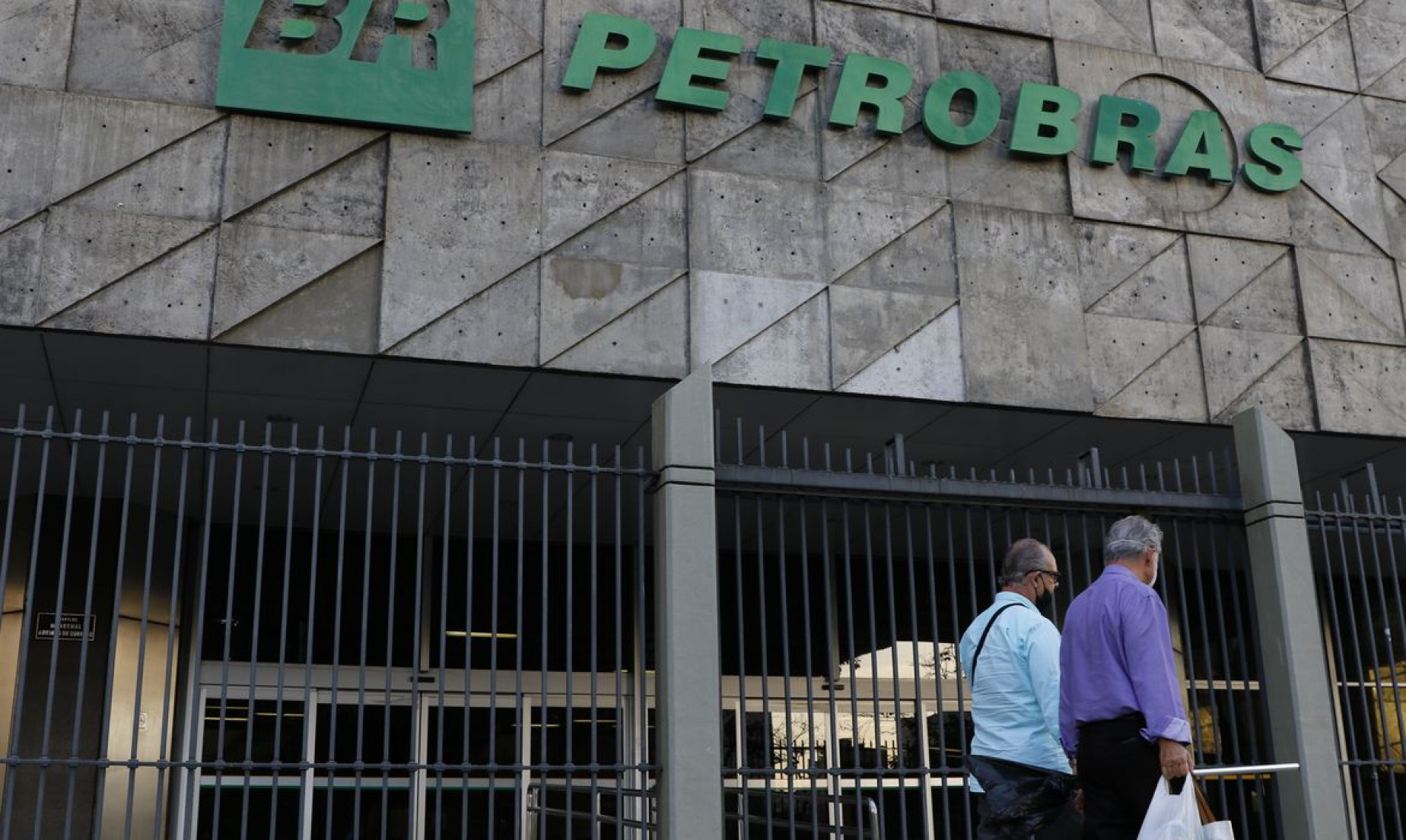 Petrobras aprova pagamento de dividendos a acionistas
