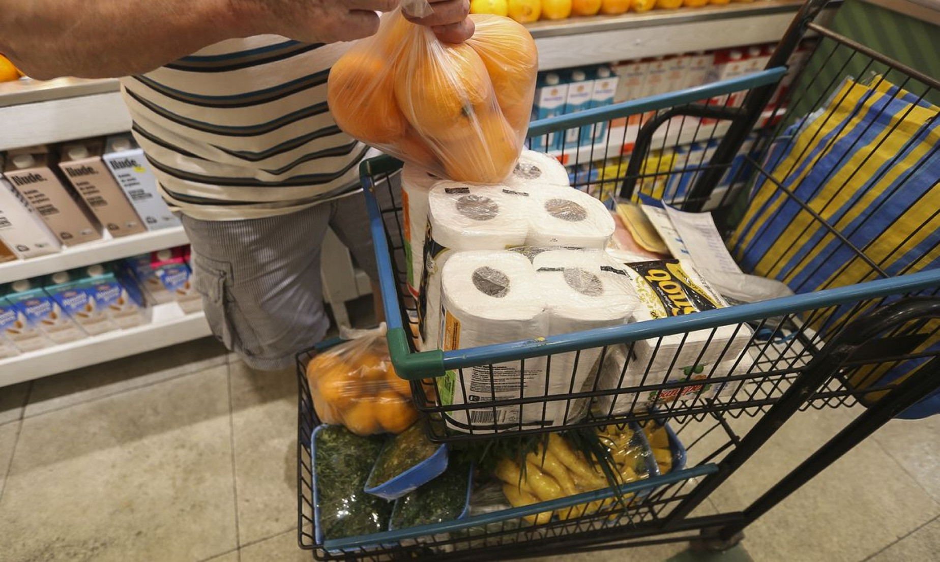 Inflação fecha julho em 0,26%; alimentos caem pelo segundo mês seguido