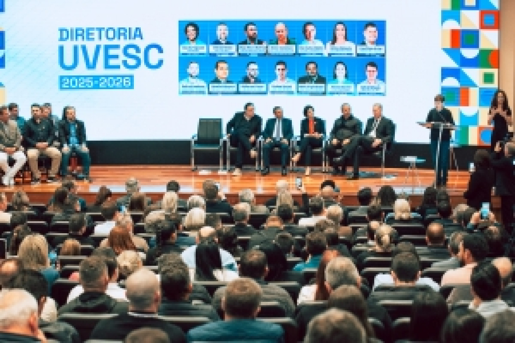 Evento contou com a presença de representantes de diversos poderes e órgãos públicos