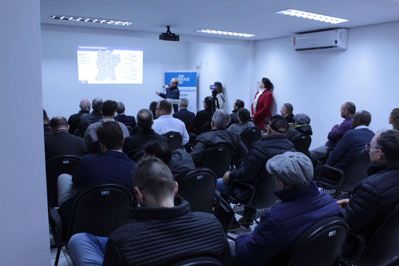 São Miguel do Oeste realizou nesta quarta-feira (14), a reativação da Gerência Regional do Sebrae/SC no extremo oeste