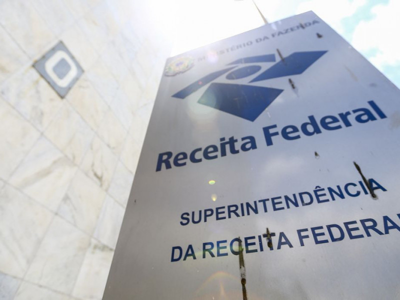 Para coibir lavagem de dinheiro, Receita iguala fintechs a bancos