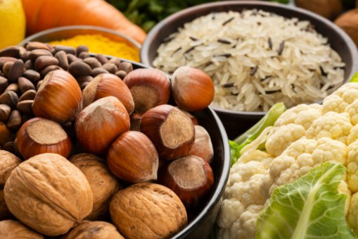 Santa Catarina zera ICMS de alimentos da cesta básica como arroz e feijão.