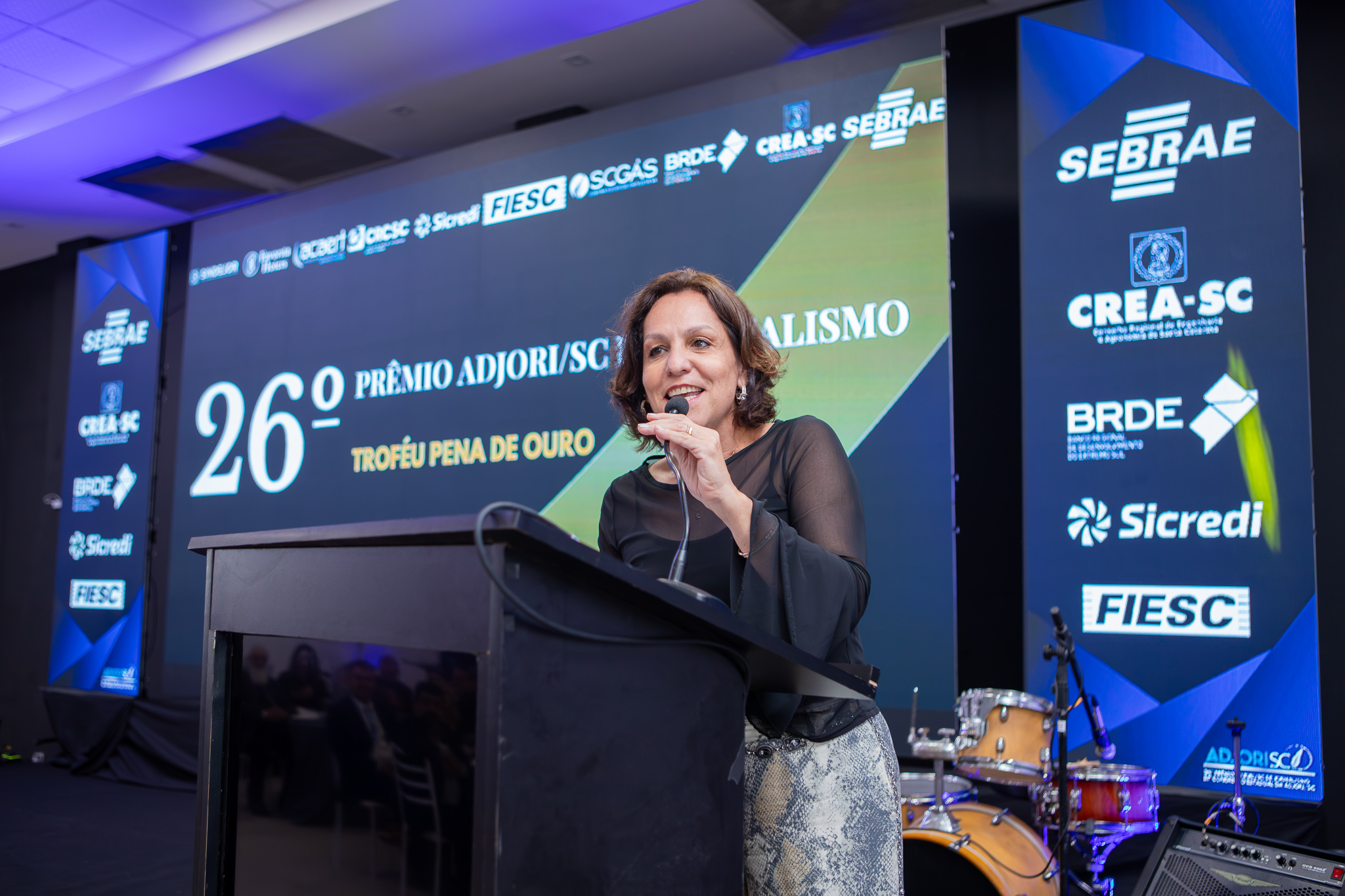 Em nome dos patrocinadores, a gerente de comunicação do Sebrae/SC, Márcia Carvalho, ressaltou que a premiação é uma ferramenta de incentivo à busca pela excelência no jornalismo