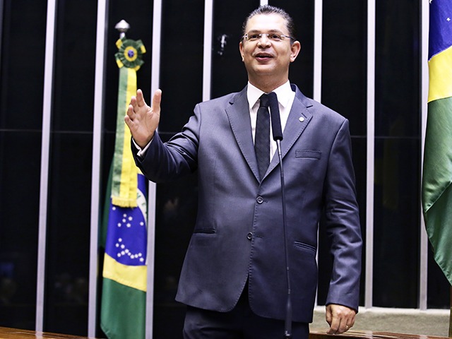Líder do PL na Câmara, deputado Sóstenes Cavalcante