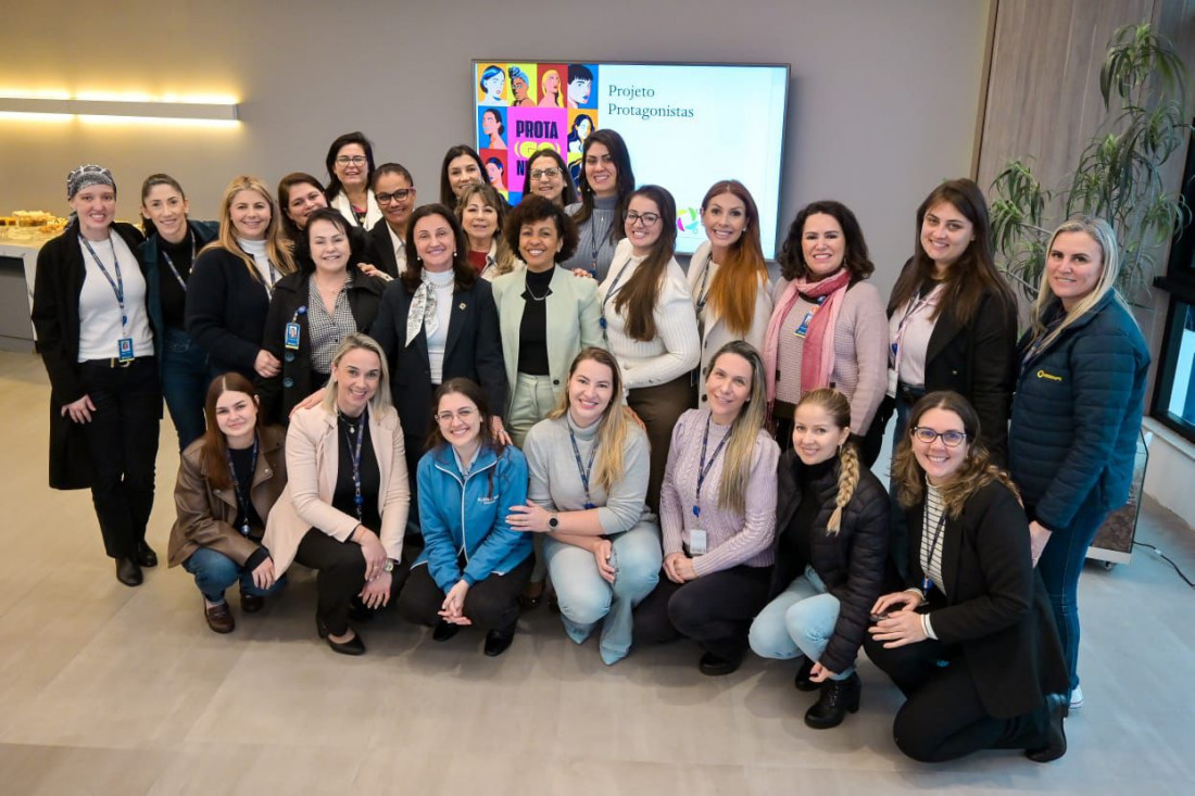 Compromisso da empresa em valorizar a liderança feminina