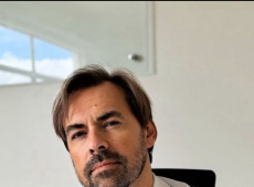 Dr Felipe Bueno