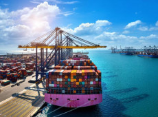 Santa Catarina registrou o maior crescimento industrial do Brasil em 2024, com destaque para a Portonave