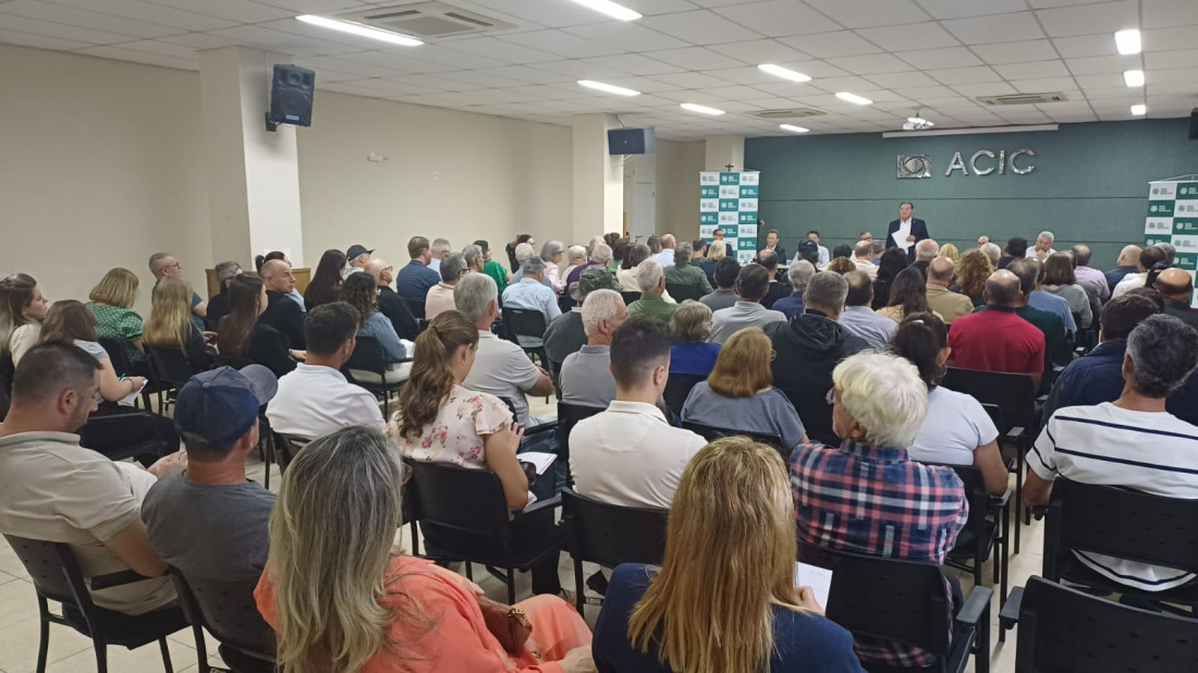 Evento reuniu mais de 100 pessoas entre diretoria, colaboradores e associados dos 17 Sindicatos do Sul. 