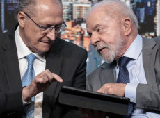 Lula anuncia programa de habitação para classe média 