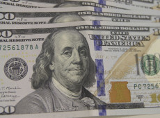 Dólar dispara para R$ 5,50 com tensão entre EUA e China