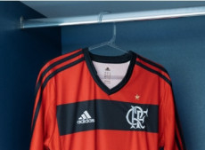 uniformes dos dois clubes são feitos com tecidos produzidos em Joinville pela Diklatex, indústria que é desenvolvedora oficial da Adidas, 