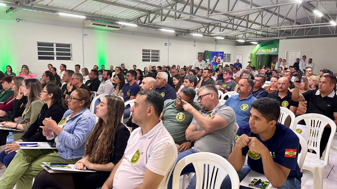 Na Grande Florianópolis, a agenda começa com uma oficina em Florianópolis
