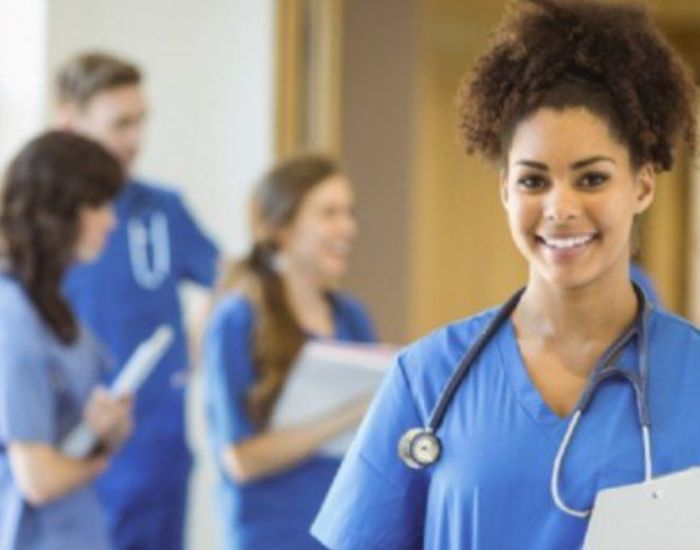 Governo destina R$ 30 mi para fortalecer gestão e educação na saúde