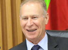  Herneus De Nadal – presidente do Tribunal de Contas do Estado