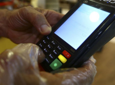 BC: bandeira de cartão terá de pagar transações em caso de falhas