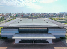 O empreendimento possui área construída de 17 mil m², com dois auditórios, uma área de 5 mil m² destinada a feiras, duas praças de alimentação e  capacidade para aproximadamente 8 mil pessoas