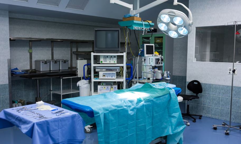 Relatório divulgado na COP30 revela que mais de 540 mil pessoas morrem por ano devido ao calor extremo e que hospitais estão cada vez mais vulneráveis