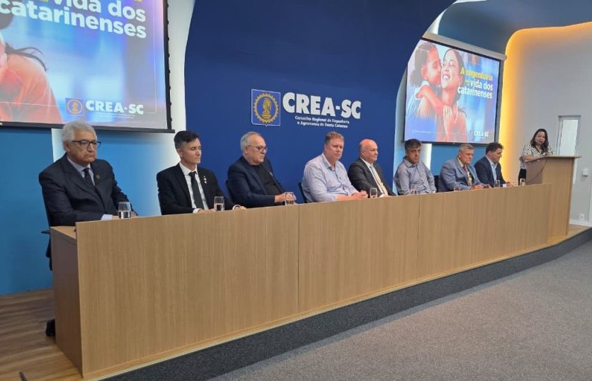 


A cerimônia de inauguração contou com a participação do presidente do CREA-SC, Eng. Kita Xavier e de outras lideranças do Conselho