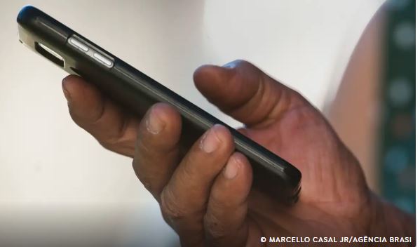 Falência da Oi é suspensa e empresa volta à recuperação judicial por decisão do TJRJ