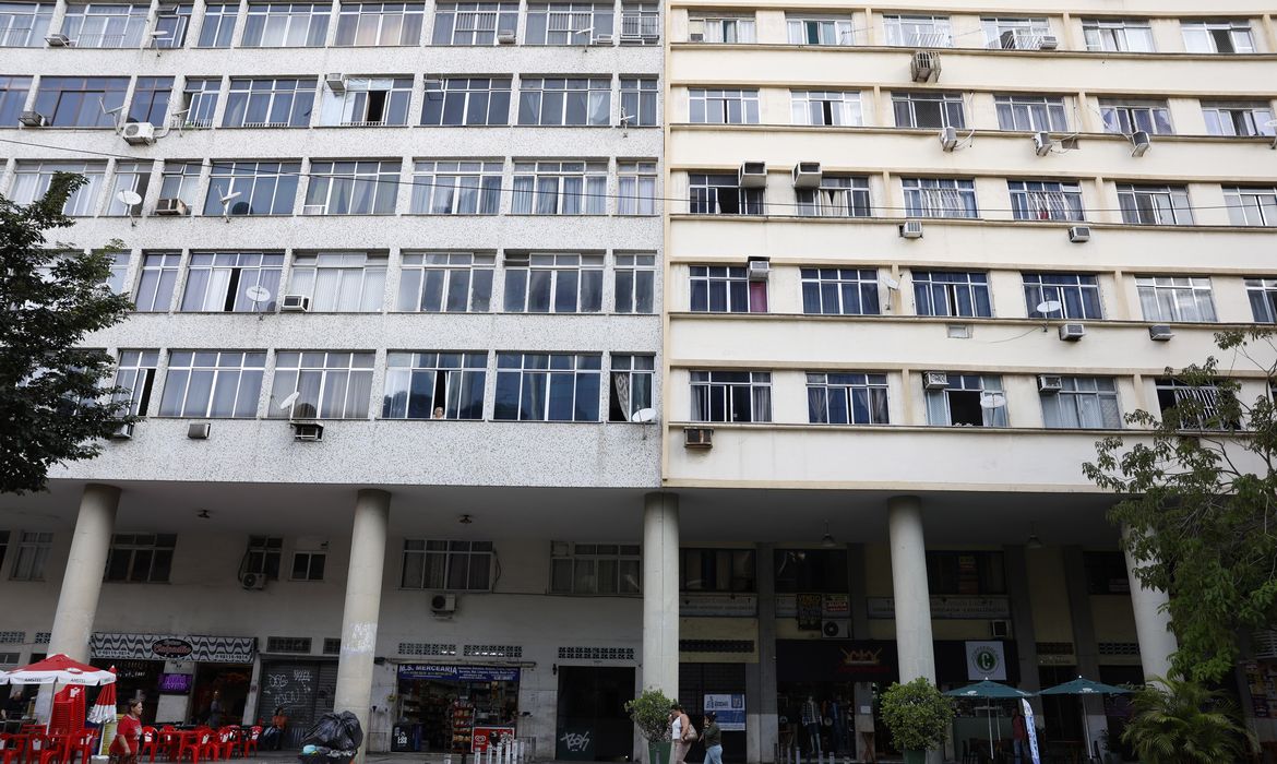 Inflação do aluguel cai 0,11% em 12 meses; 1º recuo desde maio de 2024