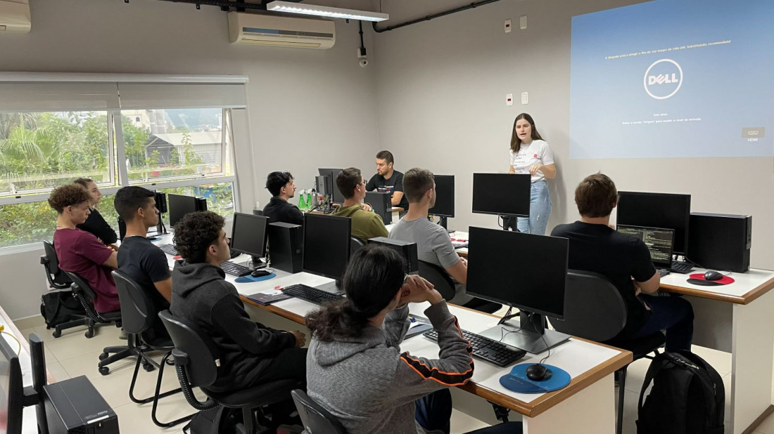  oportunidade gratuita de formação em inteligência artificial, com inscrições até 6 de dezembro