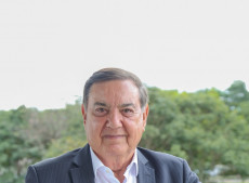  José Zeferino Pedrozo, Presidente da Federação da Agricultura e Pecuária do Estado de SC (Faesc) e do Serviço Nacional de Aprendizagem Rural (Senar/SC).

