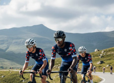 La Vuelta de España, uma das maiores competições de ciclismo do mundo, chega ao Brasil nos dias 6 e 7 de dezembro, na Estrada dos Romeiros, em Cabreúva (SP)