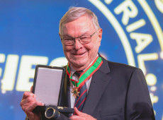 Heinz Engel recebeu a Ordem do Mérito Industrial da FIESC em 2024