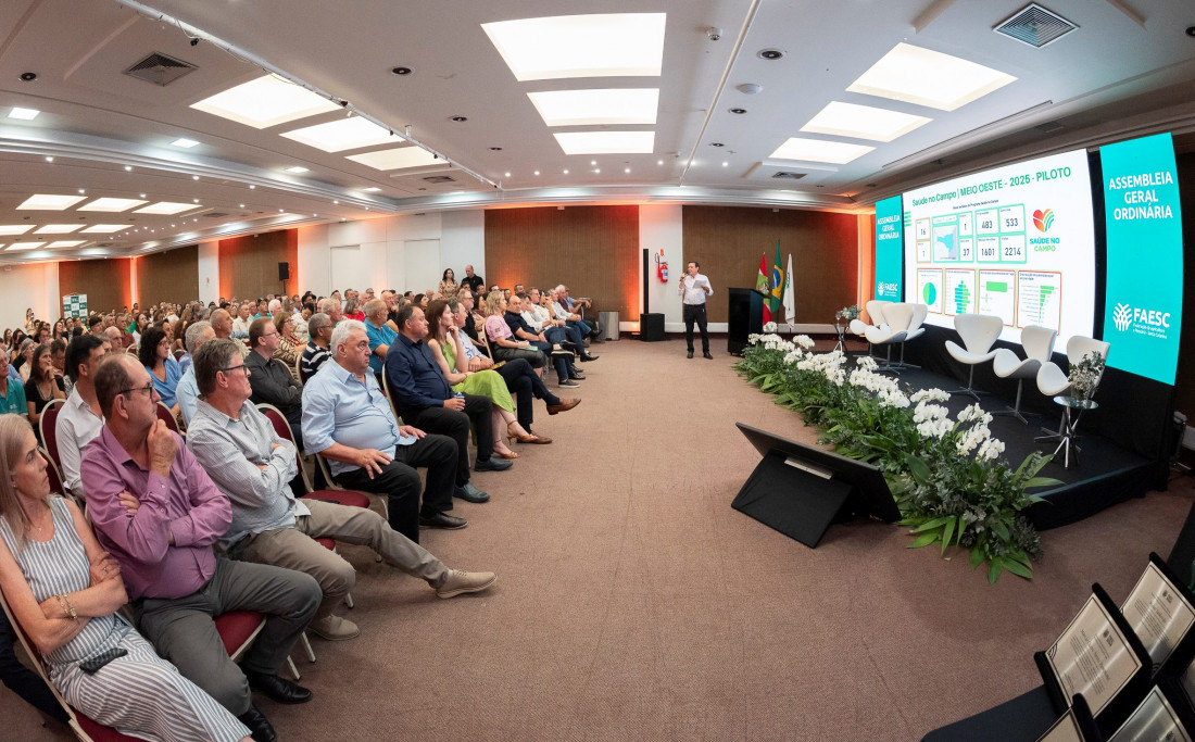 A solenidade contemplou homenagens aos presidentes de Sindicatos Rurais que contribuíram de forma expressiva para o desenvolvimento do setor.  