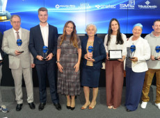 Evento que reuniu lideranças, profissionais, representantes institucionais e familiares, no auditório da entidade, em Florianópolis