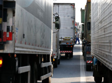 CMN regulamenta linha de R$ 6 bi para financiamento de caminh&otilde;es