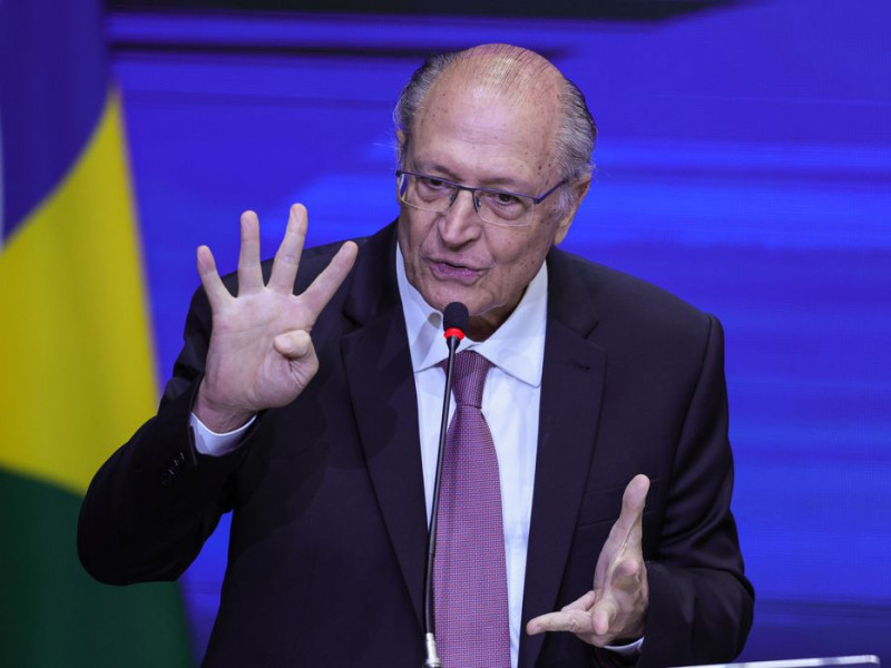 Brasil espera assinatura r&aacute;pida do acordo MercosulUE, diz Alckmin