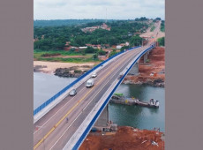 Ponte entre Tocantins e Maranh&atilde;o que desabou h&aacute; um ano &eacute; reinaugurada
