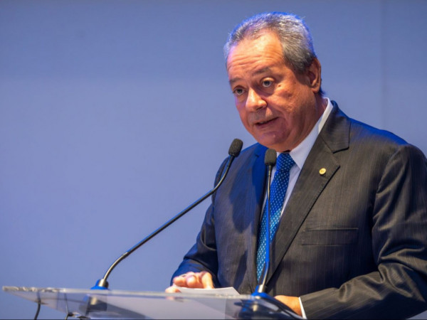 Presidente da CNI, Ricardo Alban.