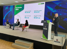 
Legenda


O diretor-presidente do BRDE, Ren&ecirc; Garcia J&uacute;nior, ressaltou que o crescimento anual de 10% na carteira de cr&eacute;dito &eacute; resultado de um trabalho s&eacute;rio, t&eacute;cnico e respons&aacute;vel, constru&iacute;do em equipe