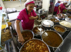 Cresce contrata&ccedil;&atilde;o de pessoas 50+ no com&eacute;rcio e nos servi&ccedil;os em SP