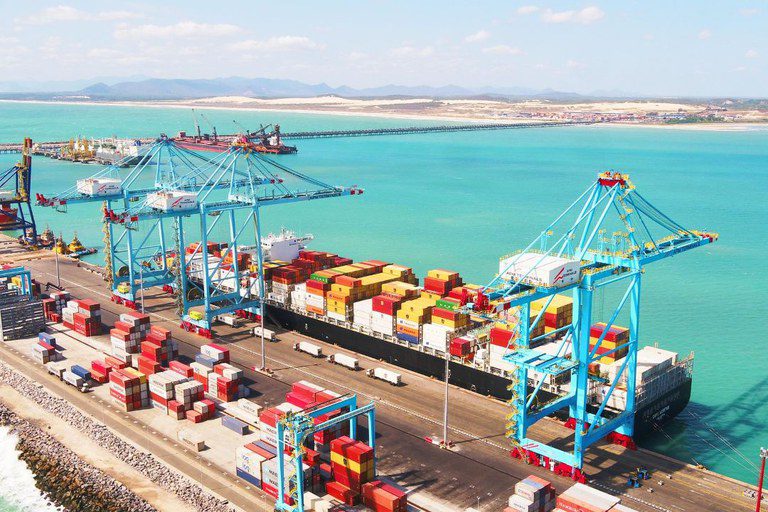 Portos do Sudeste movimentam 635 milhões de toneladas até novembro