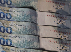Uni&atilde;o paga R$ 10,95 bilh&otilde;es de d&iacute;vidas de estados