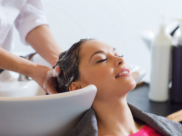 os servi&ccedil;os prestados &agrave;s fam&iacute;lias avan&ccedil;aram 4,3%, desempenho superior &agrave; m&eacute;dia estadual.