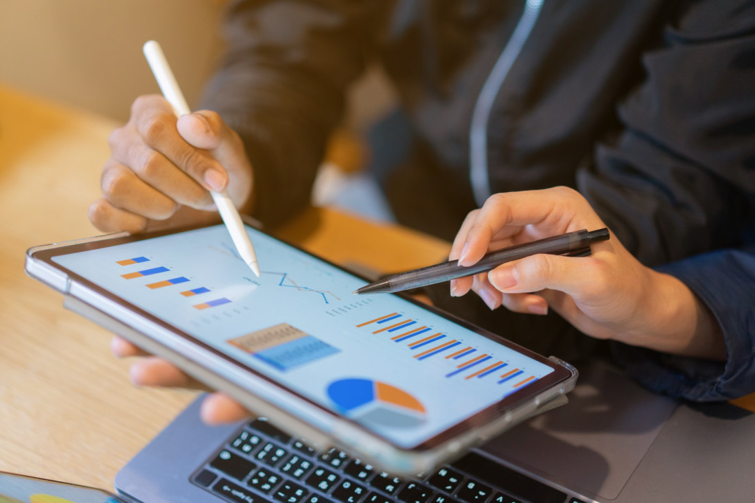 O estudo mostra que 4 em cada 10 empreendedores catarinenses atuam no setor de serviços