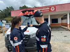 Moderniza&ccedil;&atilde;o tecnol&oacute;gica fortalece o atendimento do SAMU em Santa Catarina
