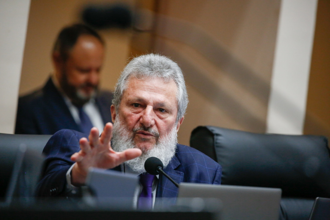 Padre Pedro Baldissera votou contra a lei sancionada pelo governo que proíbe cotas raciais em universidades públicas.