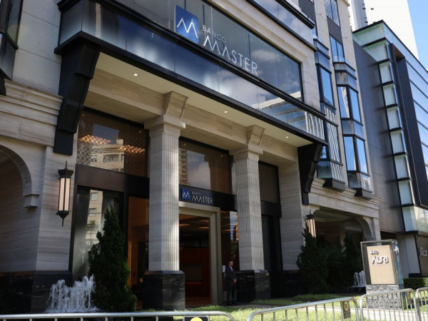 FGC j&aacute; pagou R$ 32,5 bilh&otilde;es a 75% dos credores do Banco Master