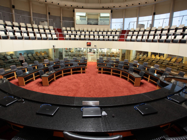 Plen&aacute;rio Deputado Osni R&eacute;gis.