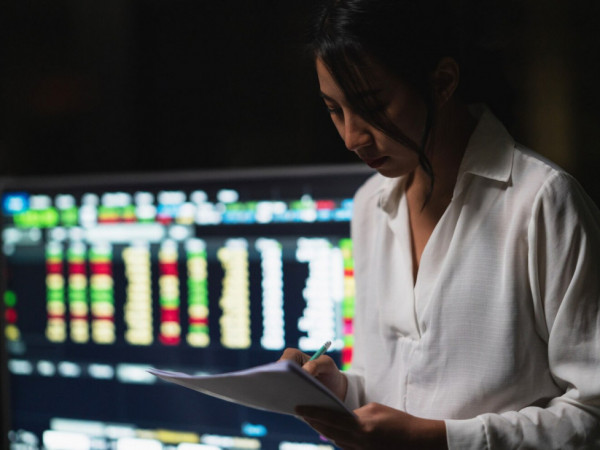 2026: um ano de equil&iacute;brio entre risco global e cautela dom&eacute;stica 
