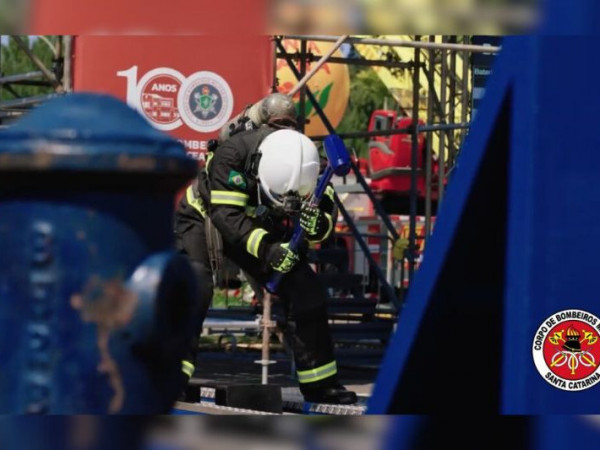 O maior encontro de bombeiros militares da Am&eacute;rica Latina reunir&aacute; milhares de her&oacute;is para celebrar um s&eacute;culo de prote&ccedil;&atilde;o &agrave; vida.



