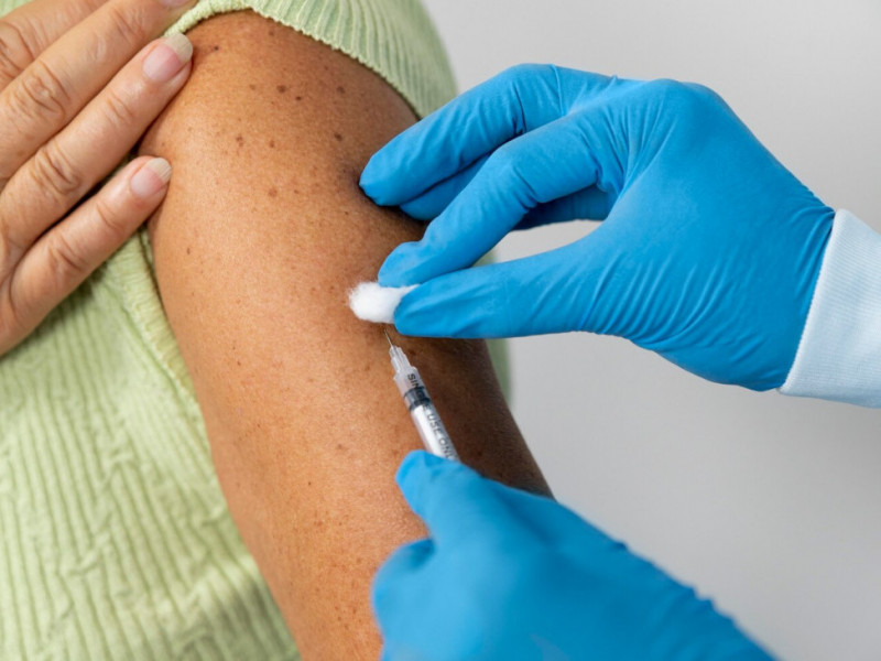 Mpox no Brasil em 2026: como est&aacute; o surto e quais estados t&ecirc;m mais casos
